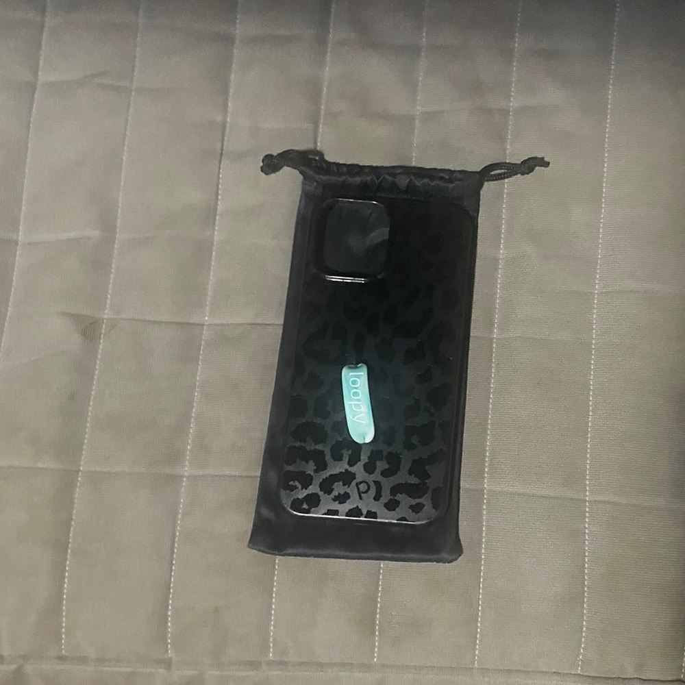Loopy case iPhone 12 Pro MAX Glossy Black Leopard